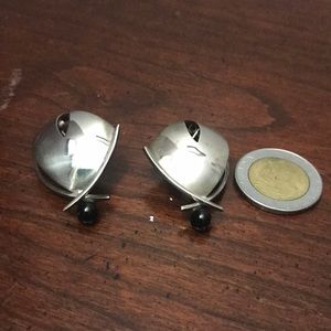 Vintage Retro Beth Solomon sterling silver and onyx earrings